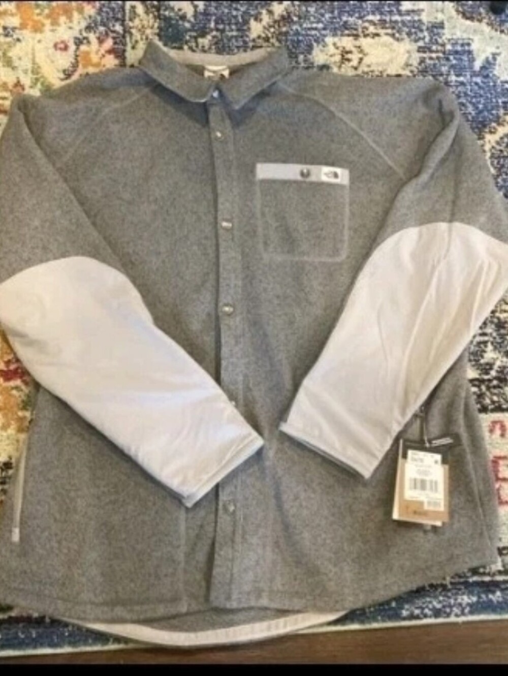 The North Face Gordon Lyons Shacket Mens Grey Fleece. RARE. NWT